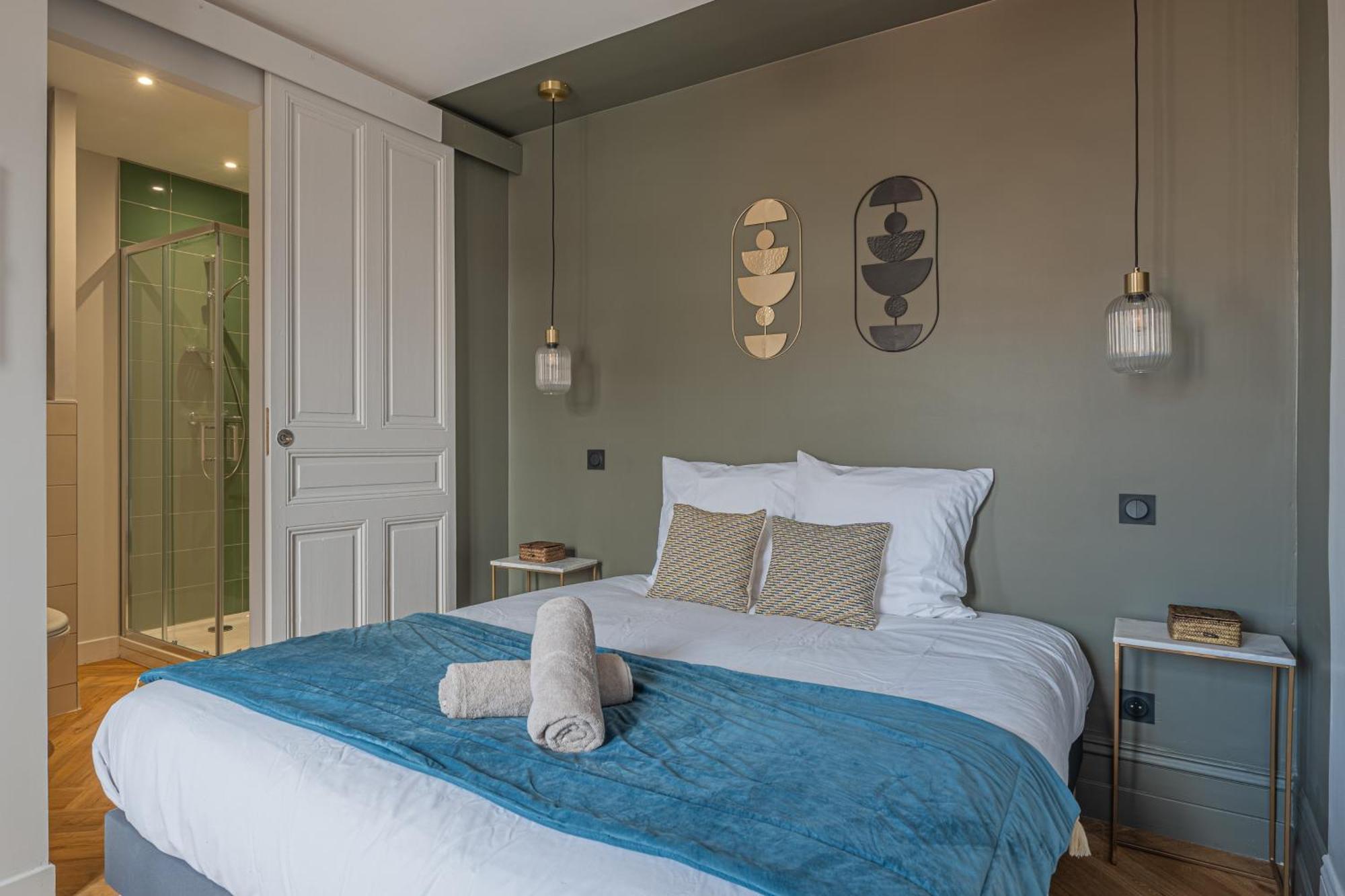 Le Felix Appart'Hotel Romans-sur-Isère Eksteriør billede