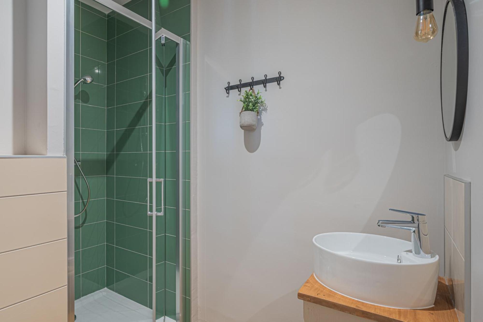 Le Felix Appart'Hotel Romans-sur-Isère Eksteriør billede