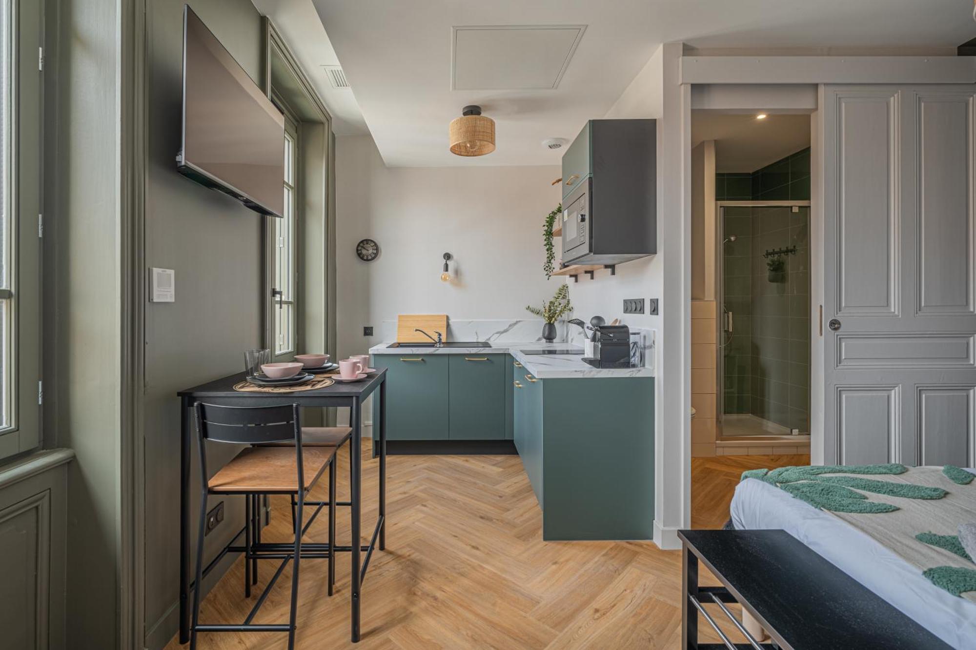 Le Felix Appart'Hotel Romans-sur-Isère Eksteriør billede