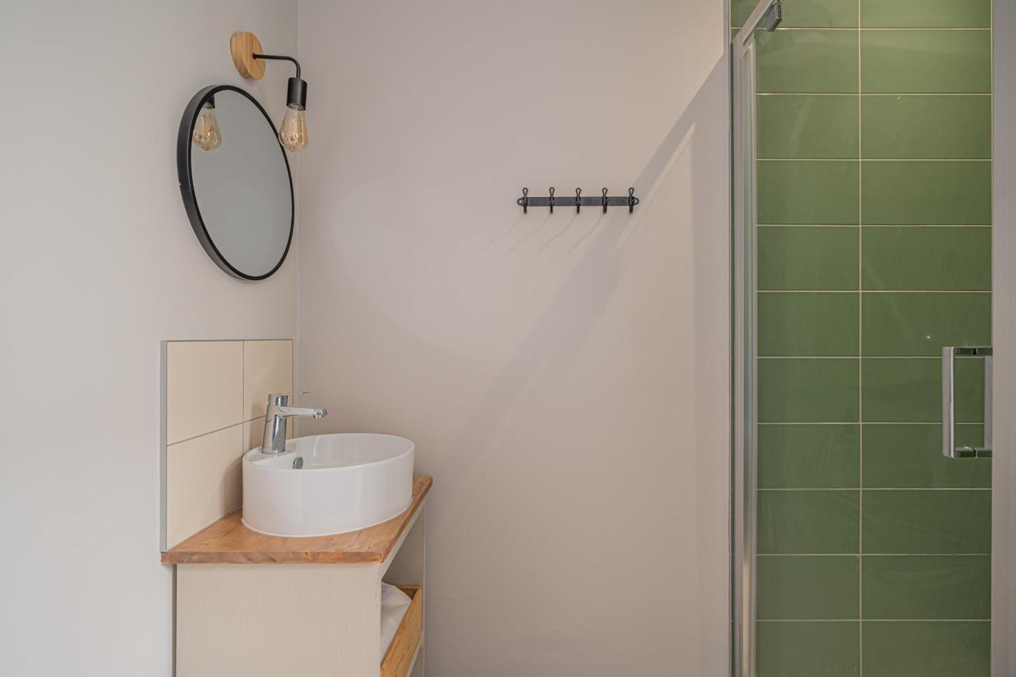 Le Felix Appart'Hotel Romans-sur-Isère Eksteriør billede