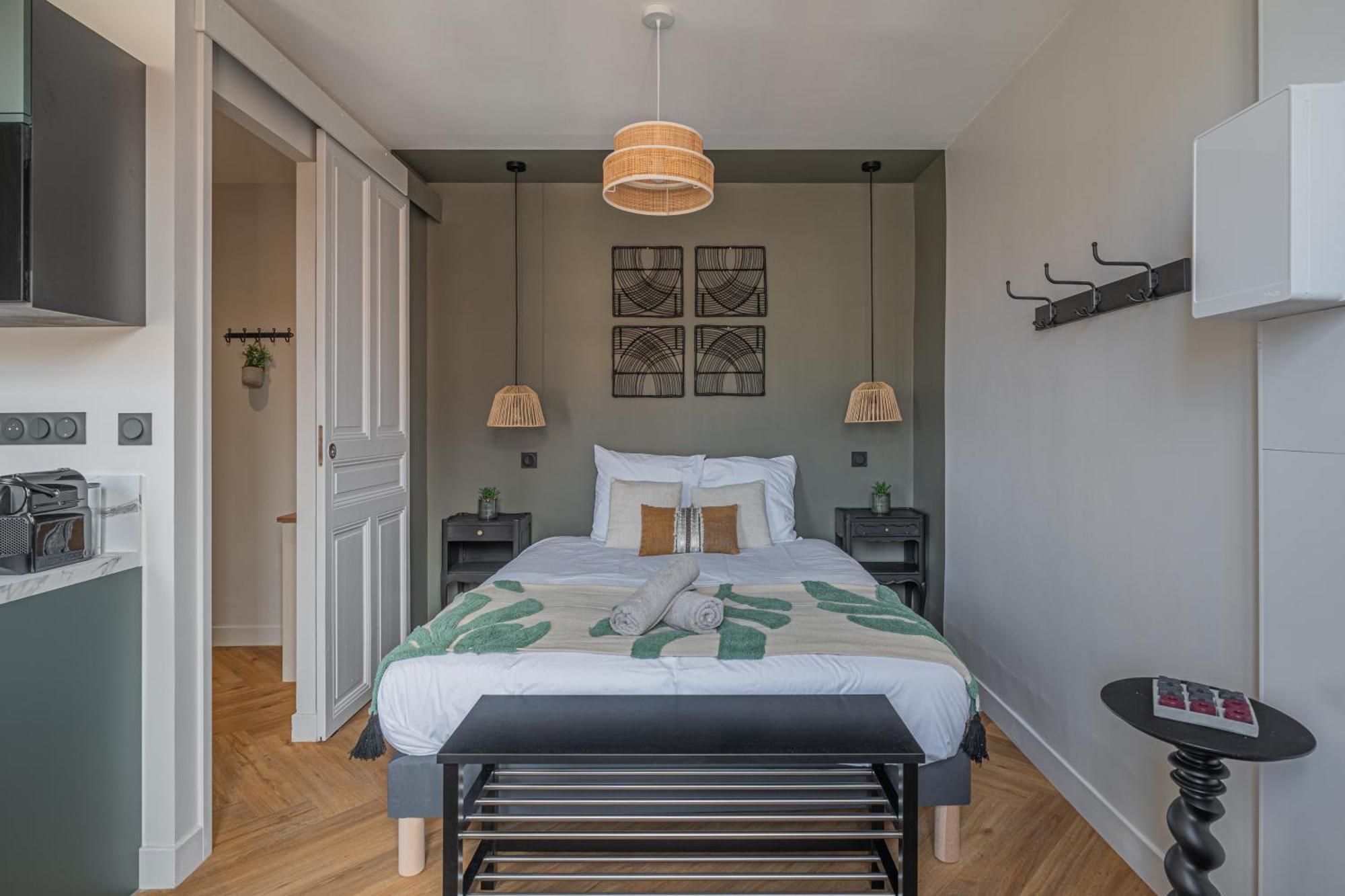 Le Felix Appart'Hotel Romans-sur-Isère Eksteriør billede